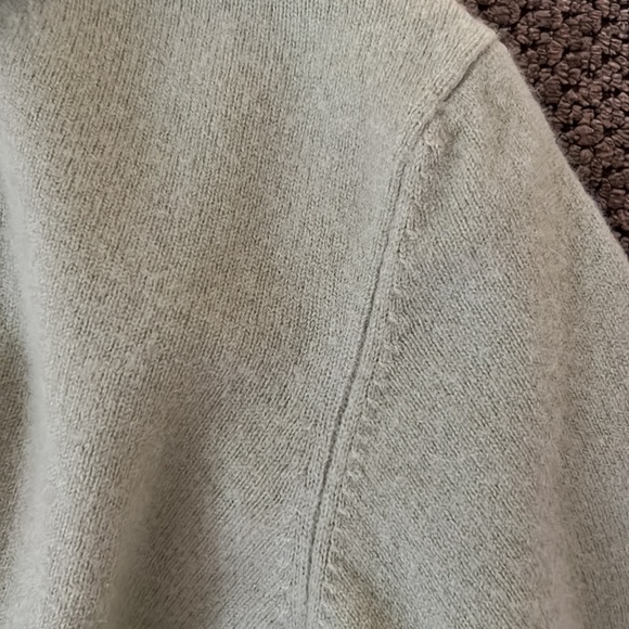 Cashmere sweater - Picture 3 of 3
